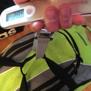 Using Tarriss Luggage Scale